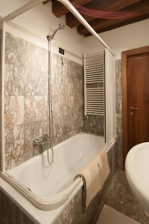 Ve-Nice Suite Giuffa C4834 Venezia Italia
